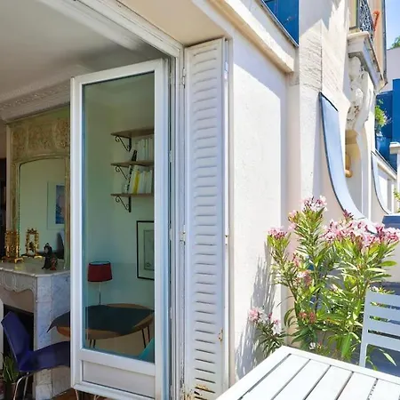 Apartament Magnifique Avec Balcon-terrasse *