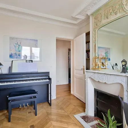 Magnifique Avec Balcon-terrasse *